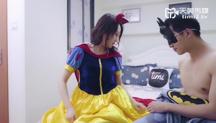 Sex nàng bạch tuyết vú to phiên bản trung quốc